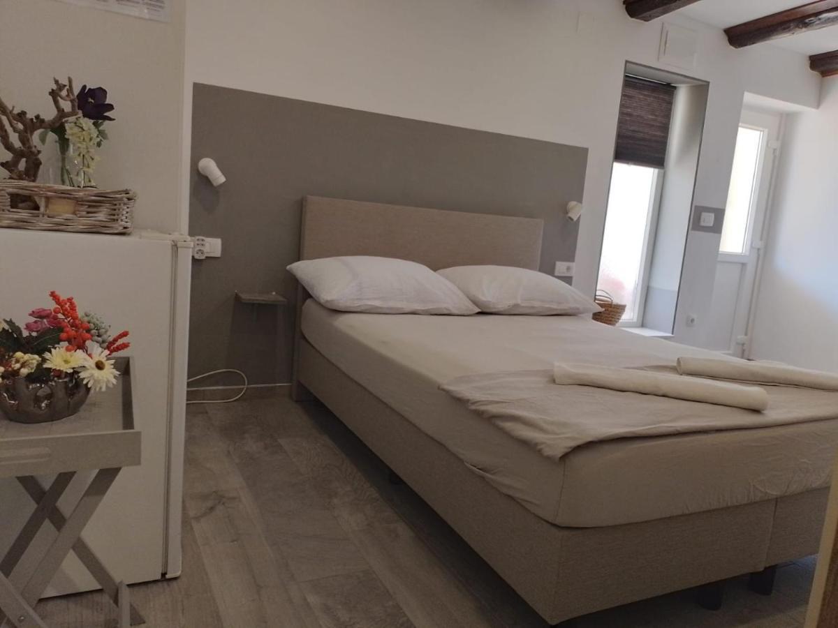 Apartments Ciao Bella City Centre With Free Parking シベニク エクステリア 写真